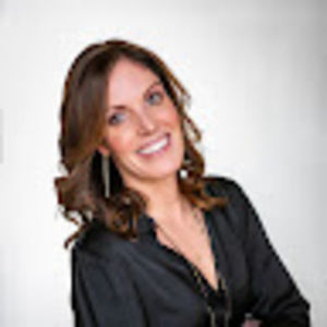 Meet your Posher, Lynn marie